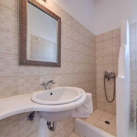 Opalio Apartments,kimolos Apartment *